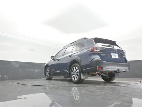Used 2025 Subaru Outback w/ Popular Package #1A image 35