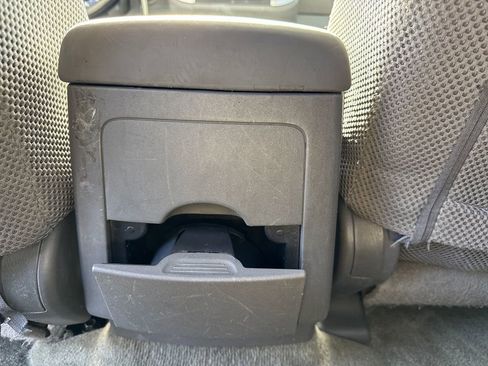 Used 2017 Nissan Frontier SV image 28