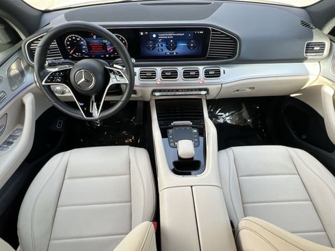 Certified 2025 Mercedes-Benz GLE 350 4MATIC image 21