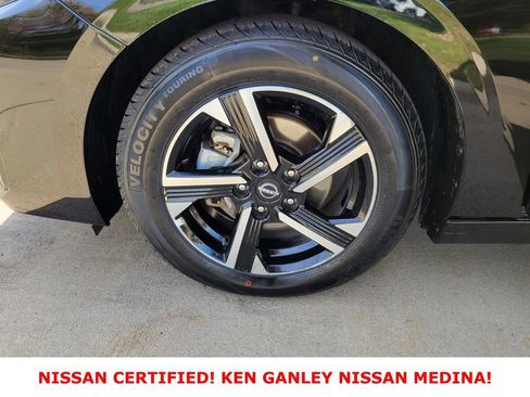 Certified 2024 Nissan Sentra SV image 18