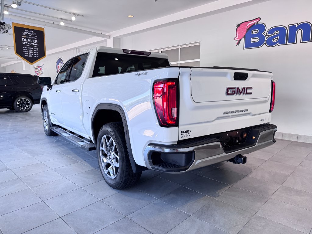 Certified 2023 GMC Sierra 1500 SLT w/ SLT Premium Package AWD/4WD image 5