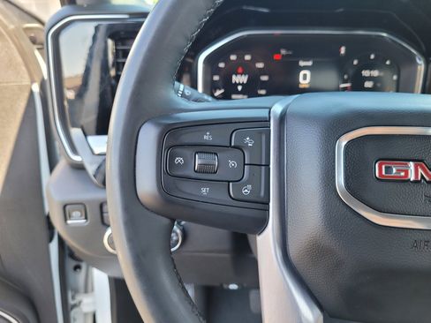 Used 2024 GMC Sierra 1500 SLT AWD/4WD image 20