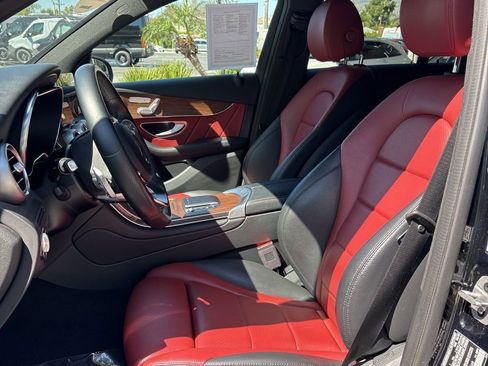 Used 2022 Mercedes-Benz GLC 300 image 7