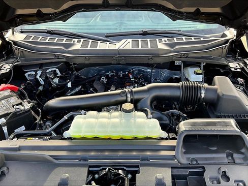 New 2025 Ford F150 Lariat w/ Equipment Group 501A Mid image 11