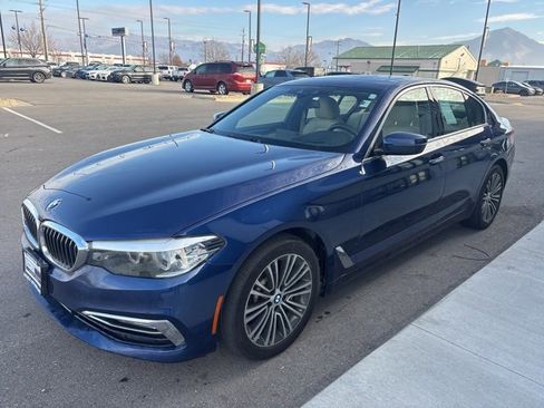 Used 2018 BMW 530i xDrive image 3