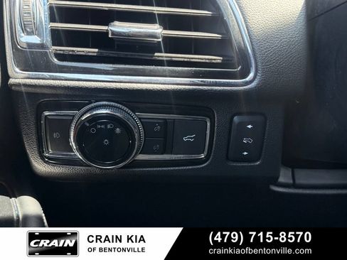 Used 2018 Lincoln Navigator L Reserve AWD/4WD image 12