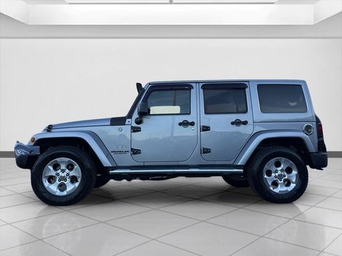 Used 2013 Jeep Wrangler Unlimited Sahara w/ Dual Top Group image 2