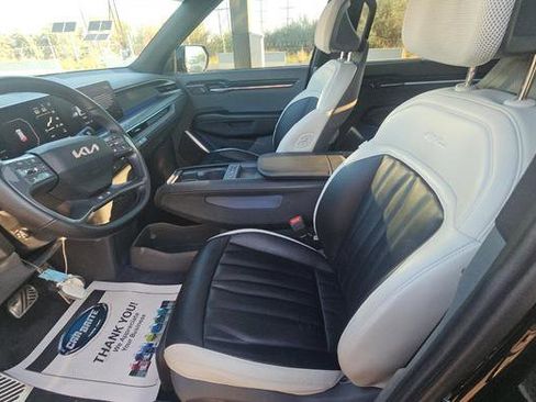 Used 2024 Kia EV9 GT-Line image 5