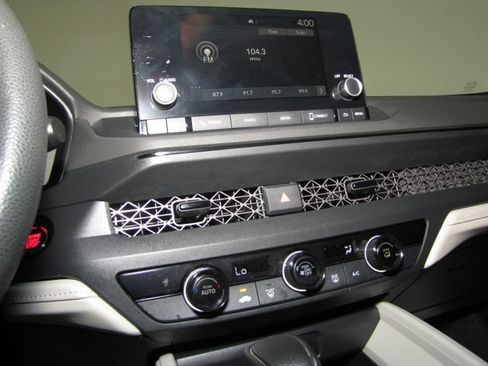 Certified 2023 Honda Accord LX image 7