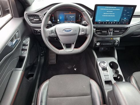 Certified 2023 Ford Escape ST-Line w/ Tech Pack #1 AWD/4WD image 12