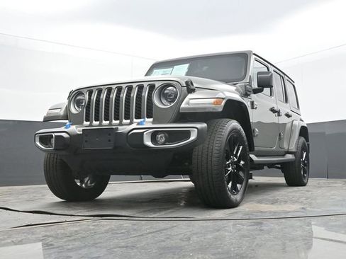 Used 2023 Jeep Wrangler Unlimited Sahara w/ Cold Weather Group image 53