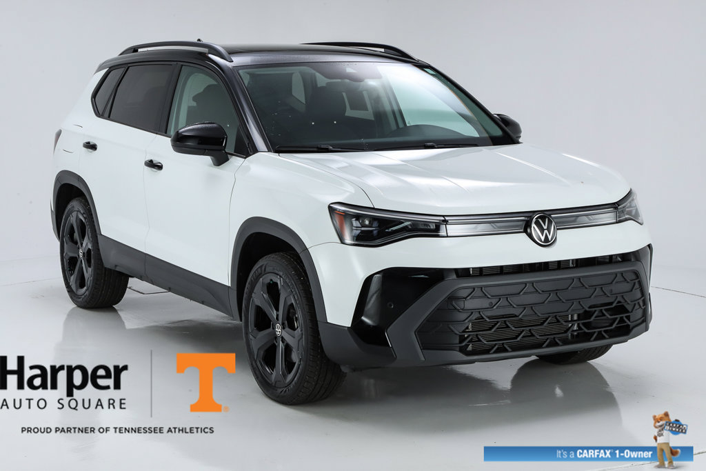 Used 2025 Volkswagen Taos SE AWD/4WD image 15