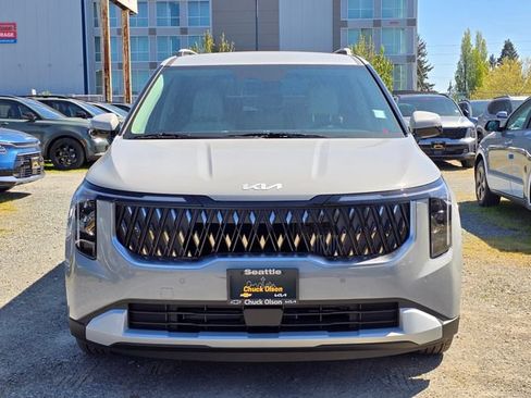 New 2026 Kia Carnival EX FWD image 8