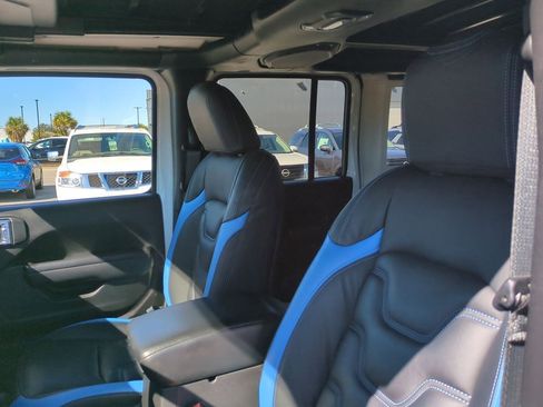 Used 2021 Jeep Wrangler Unlimited Rubicon 4xe w/ Cold Weather Group image 14