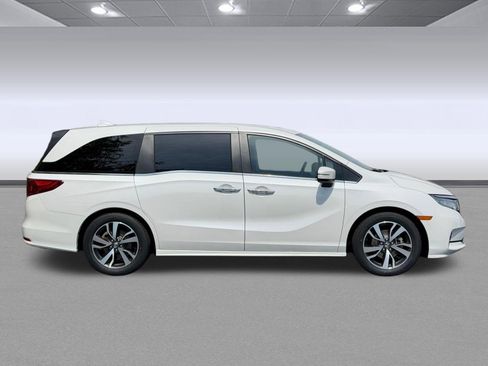 Used 2023 Honda Odyssey Touring image 8