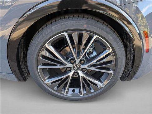 New 2026 Toyota Prius XLE image 9