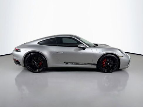 Used 2024 Porsche 911 Carrera w/ Premium Package RWD image 4