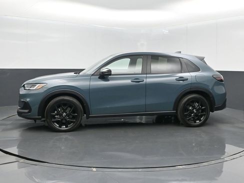 Certified 2025 Honda HR-V Sport image 4
