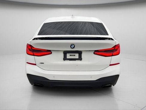 Used 2018 BMW 640i Gran Turismo xDrive 640 Gran Turismo i xDrive w/ M Sport Package image 9
