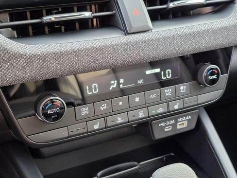 New 2026 Subaru Outback Limited AWD/4WD image 33