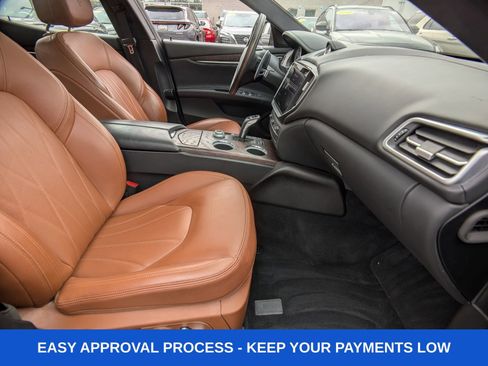 Used 2023 Maserati Ghibli Modena Q4 AWD/4WD image 15