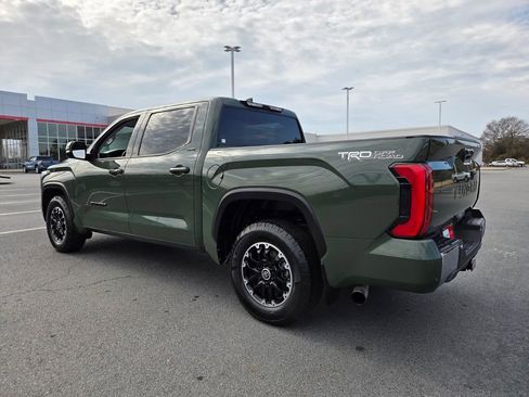 Used 2022 Toyota Tundra SR5 w/ TRD Off-Road Premium Package image 9