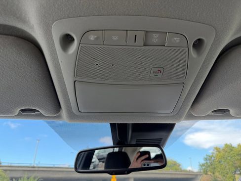 Used 2025 Nissan Leaf SV Plus image 25