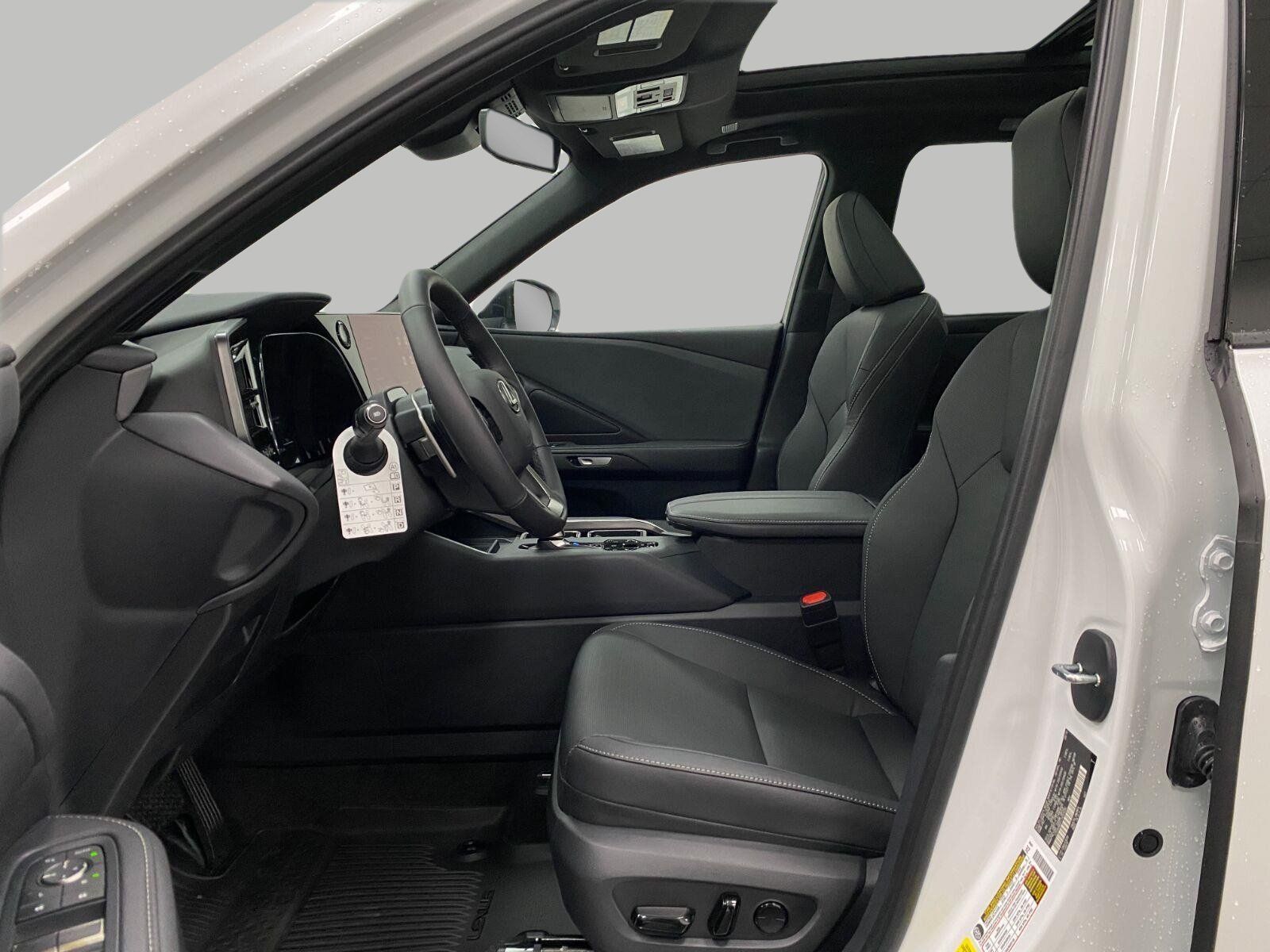 New 2026 Lexus TX 350 AWD w/ Technology Package image 31