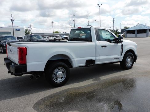 New 2025 Ford F350 XL w/ XL Driver Assist Package image 5