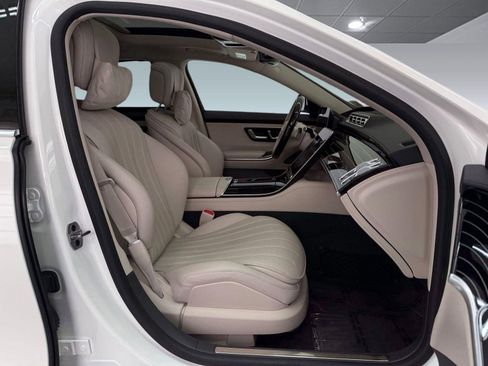 Certified 2022 Mercedes-Benz S 500 4MATIC image 23