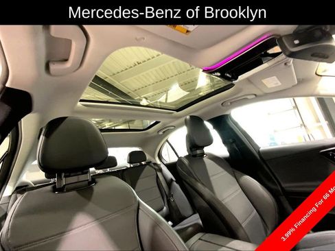 Certified 2025 Mercedes-Benz C 300 4MATIC Sedan image 16