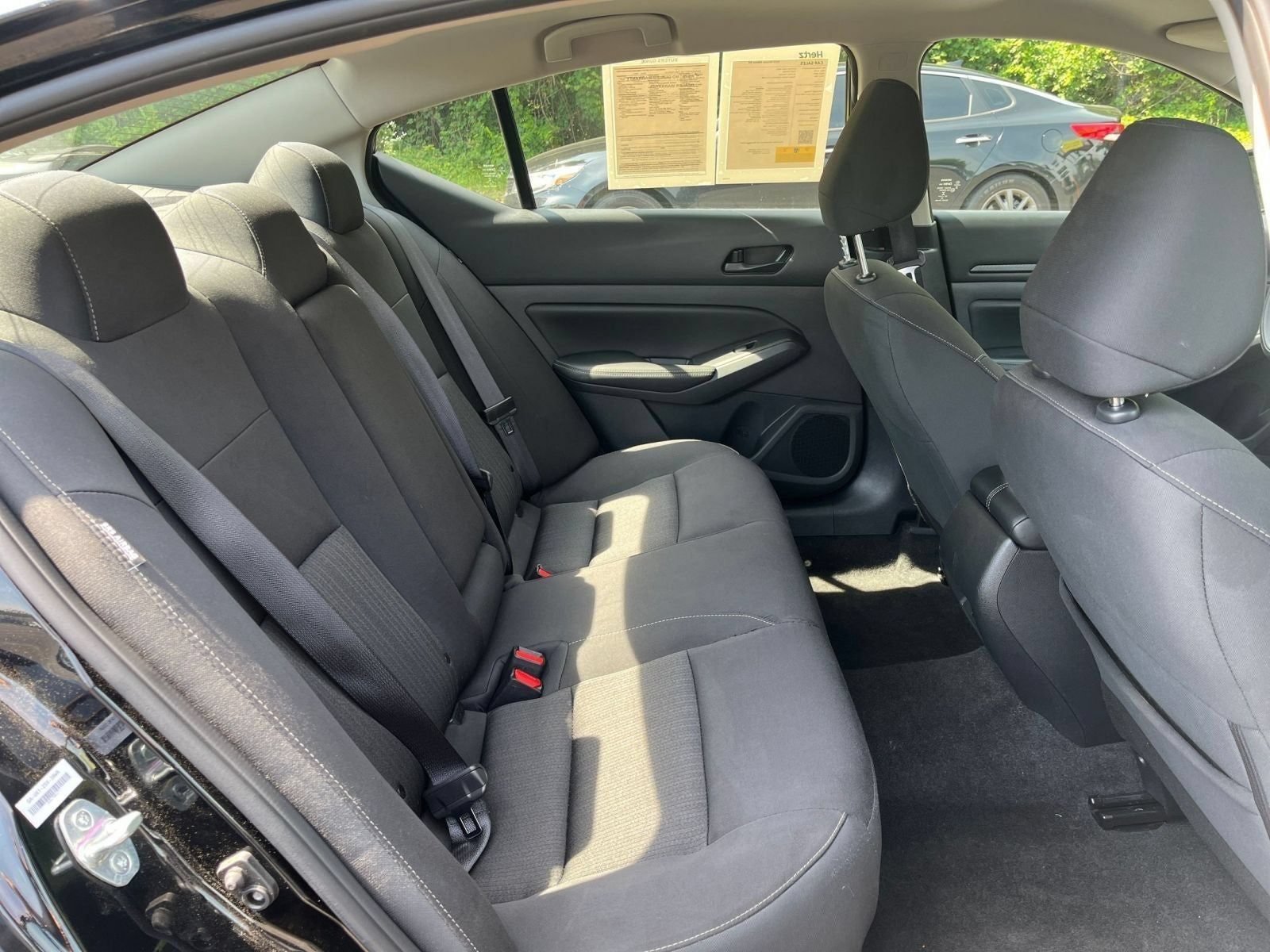 Used 2025 Nissan Altima 2.5 SV FWD image 22