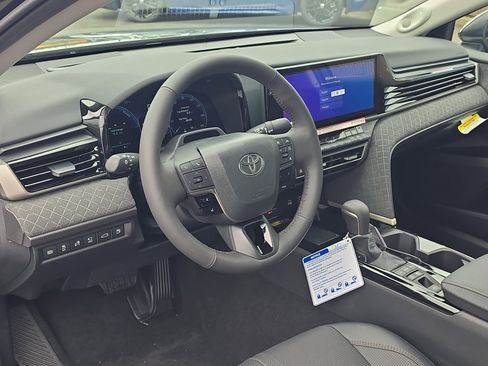 New 2026 Toyota Camry XLE image 14