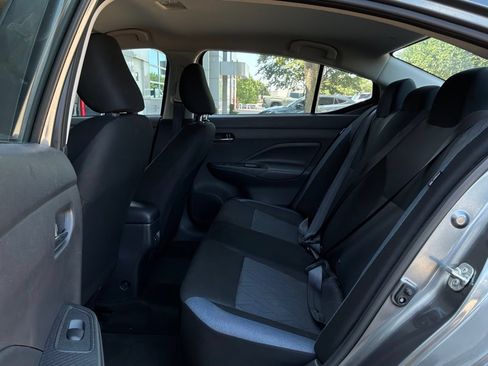 Used 2025 Nissan Versa SV FWD image 11