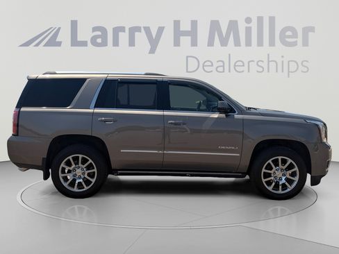 Used 2019 GMC Yukon Denali AWD/4WD image 7