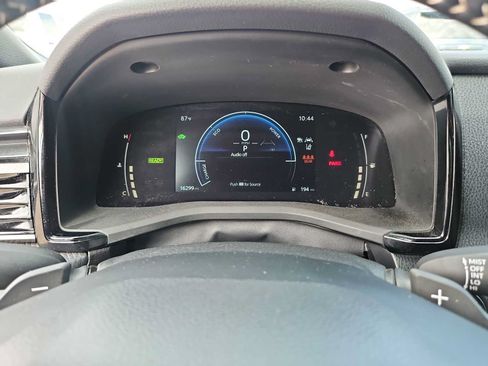 Used 2025 Toyota Camry SE w/ Multimedia Upgrade Package FWD image 22
