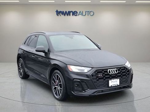 Used 2021 Audi SQ5 Prestige w/ Prestige Package image 7