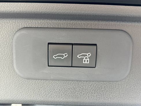 Used 2025 Toyota Grand Highlander FWD image 29