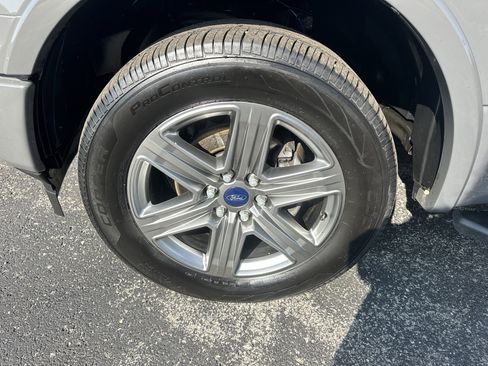 Used 2018 Ford F150 XLT w/ Equipment Group 302A Luxury image 43