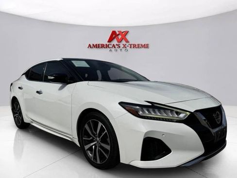 Used 2019 Nissan Maxima 3.5 SL w/ Illumination Package FWD image 8