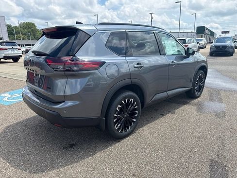 New 2026 Nissan Rogue Dark Armor AWD/4WD image 7