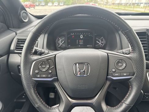 Used 2024 Honda Passport TrailSport image 13