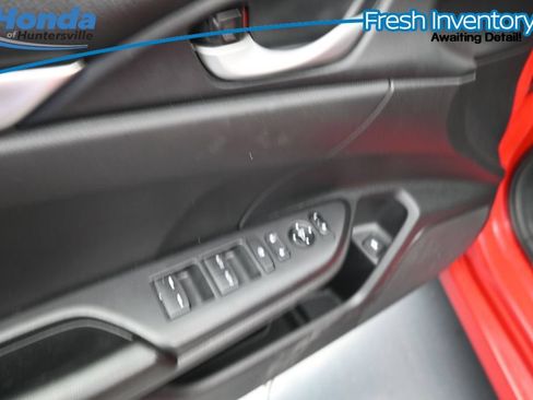 Used 2019 Honda Civic Sport image 14