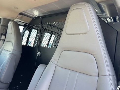 New 2025 GMC Savana 2500 w/ Communications Package image 21