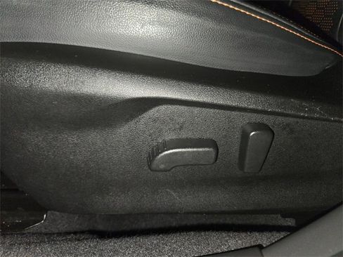 Used 2023 Subaru Crosstrek 2.5i Limited w/ Popular Package #3 image 12