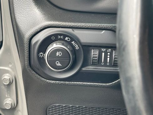 Used 2022 Jeep Gladiator Sport AWD/4WD image 21