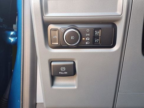 Used 2023 Ford F150 XL w/ Trailer Tow Package image 13