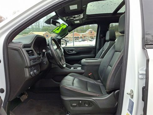 Used 2021 Chevrolet Tahoe RST w/ Luxury Package image 14