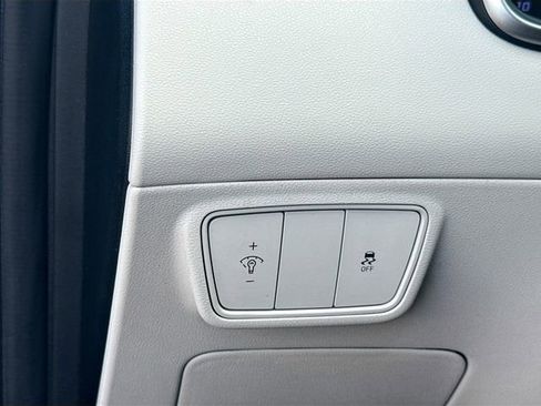 Used 2023 Hyundai Tucson SE image 10