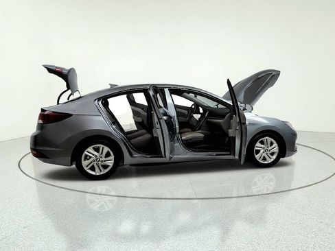 Used 2019 Hyundai Elantra Value Edition FWD image 14